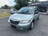 Used 2004 Chrysler Town & Country w/ Popular Equipment Group image 2