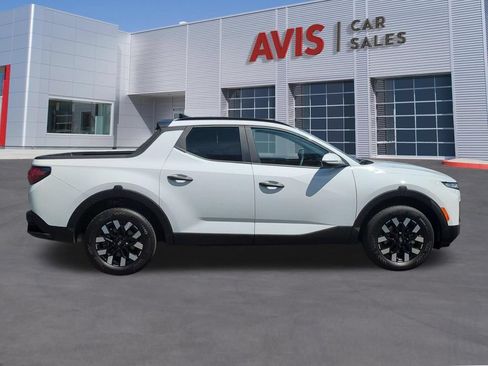 Used 2025 Hyundai Santa Cruz SEL AWD/4WD image 5