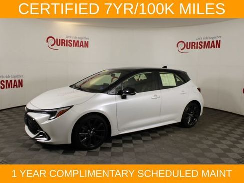 Used 2024 Toyota Corolla XSE FWD image 2