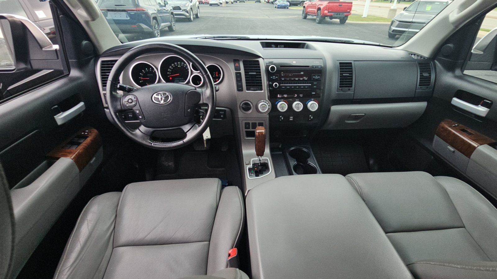 Used 2013 Toyota Tundra Limited AWD/4WD image 8