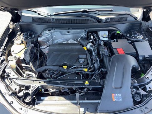 Used 2024 Buick Envista Preferred w/ Convenience I Package FWD image 31