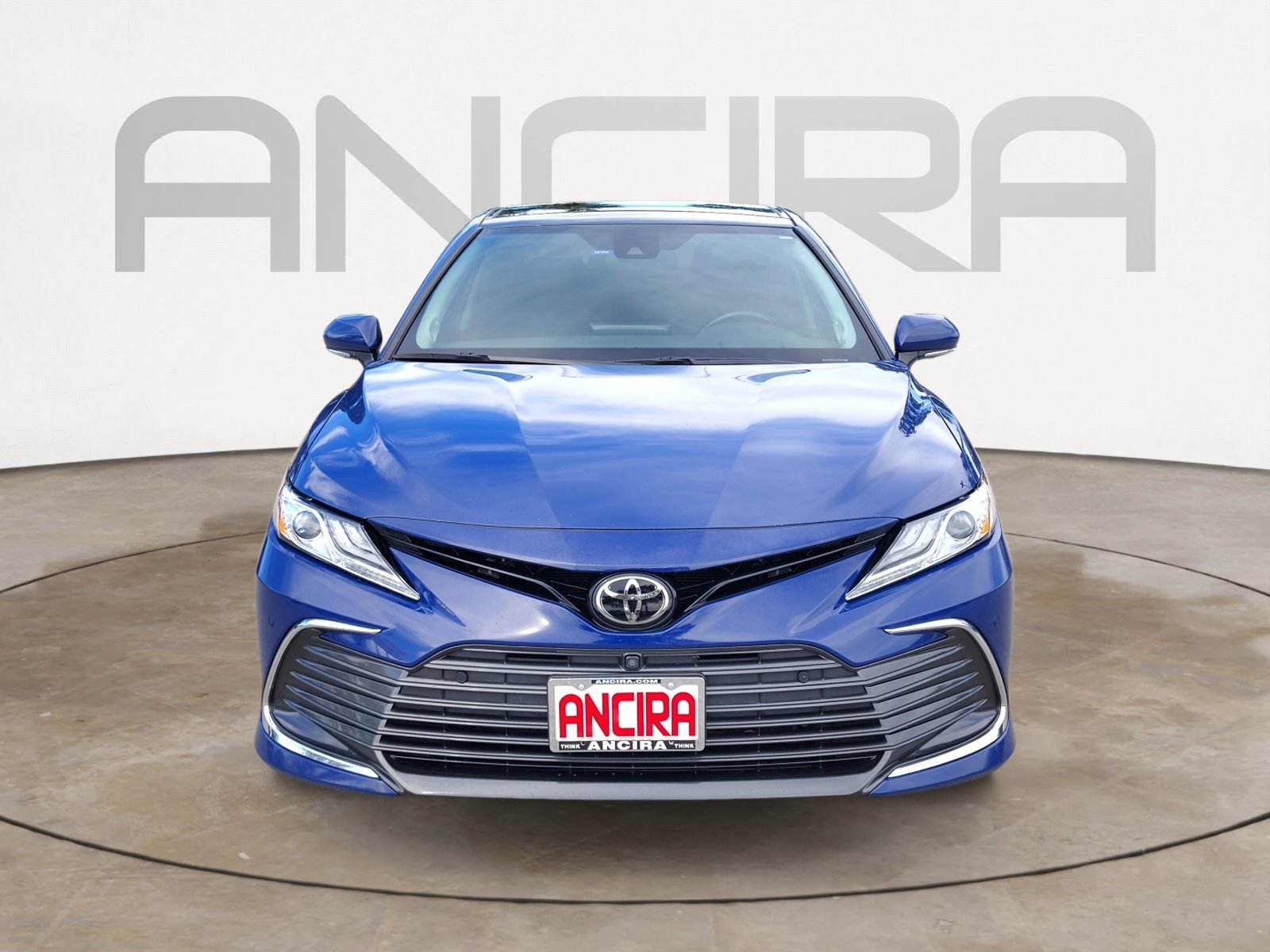 Used 2023 Toyota Camry XLE w/ Navigation Package FWD image 5
