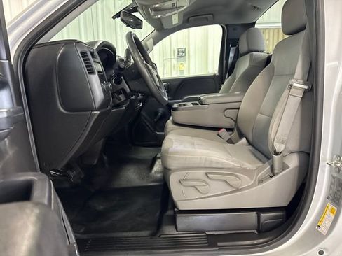 Used 2015 Chevrolet Silverado 1500 W/T w/ Trailering Package RWD image 3