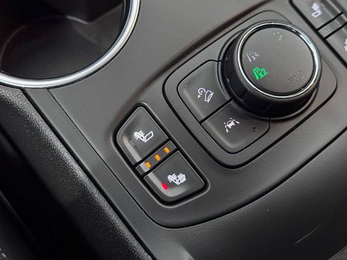 Certified 2023 GMC Terrain SLT w/ Elevation Edition AWD/4WD image 22