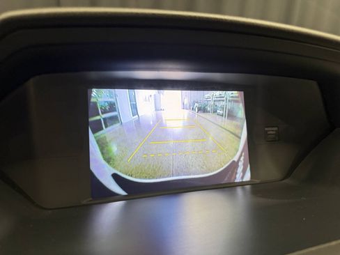 Used 2013 Honda Odyssey Touring image 29