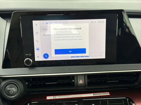 Used 2024 Toyota Prius Prime FWD image 24