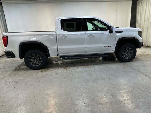 New 2026 GMC Sierra 1500 AT4X image 9