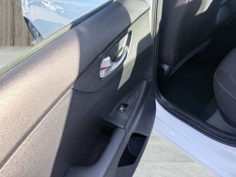 Used 2020 Kia Forte LXS image 53