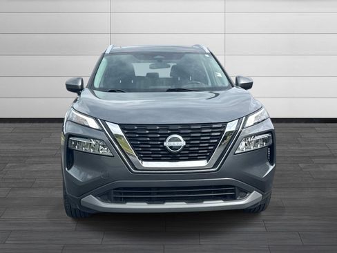 Used 2023 Nissan Rogue SV w/ SV Premium B Package FWD image 11