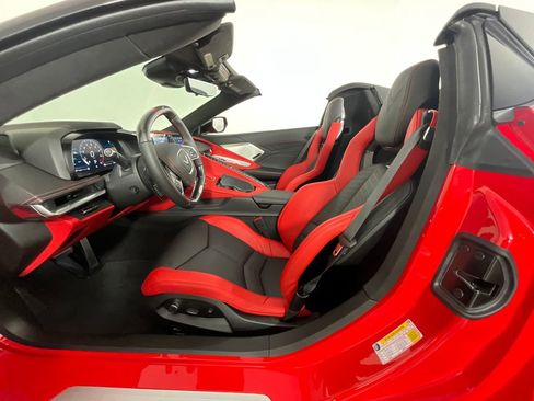 Used 2025 Chevrolet Corvette Z06 w/ Z07 Performance Package image 13