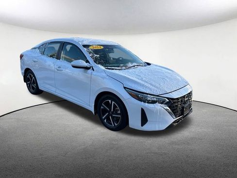 Used 2024 Nissan Sentra SV w/ All-Weather Package image 2