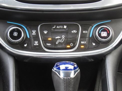 Used 2017 Chevrolet Volt Premier w/ Driver Confidence II Package image 25