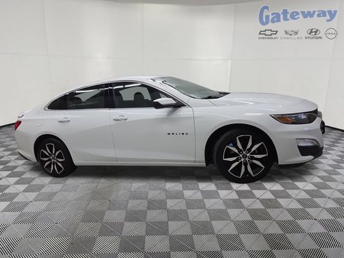 Used 2023 Chevrolet Malibu RS w/ LPO, Floor Liner Package FWD image 1