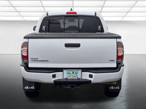 Used 2014 Toyota Tacoma 4x4 Double Cab w/ TRD Sport Package image 14