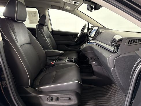 Used 2025 Honda Odyssey Elite image 22