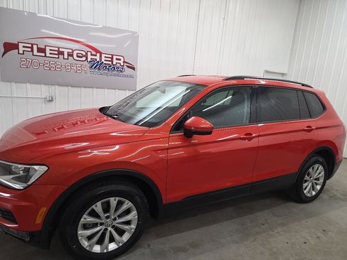 Used 2018 Volkswagen Tiguan S w/ Front Fog Lights Package FWD image 2