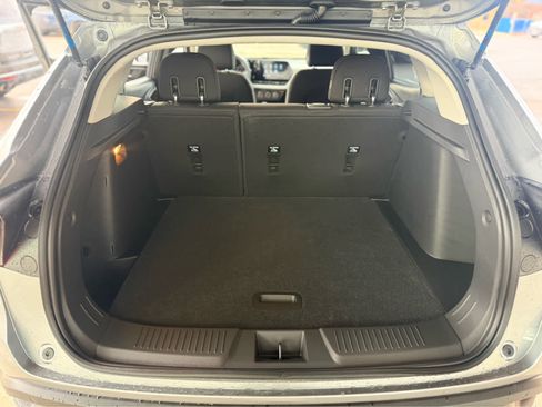 New 2026 Chevrolet Trax LS w/ LS Convenience Package image 32