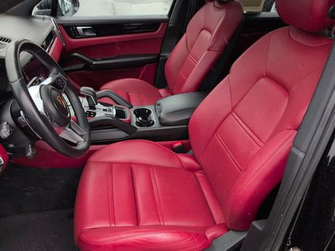 Used 2021 Porsche Cayenne image 23