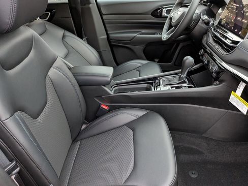 New 2026 Jeep Compass Latitude image 34