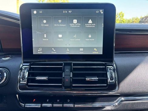 Used 2019 Lincoln Navigator Reserve AWD/4WD image 33