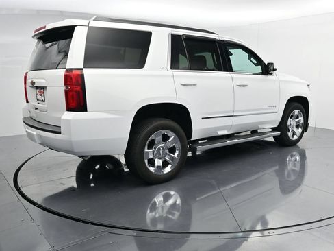 Used 2017 Chevrolet Tahoe LT w/ LT Signature Package AWD/4WD image 8