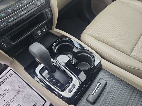 Certified 2018 Honda Ridgeline RTL-E image 23