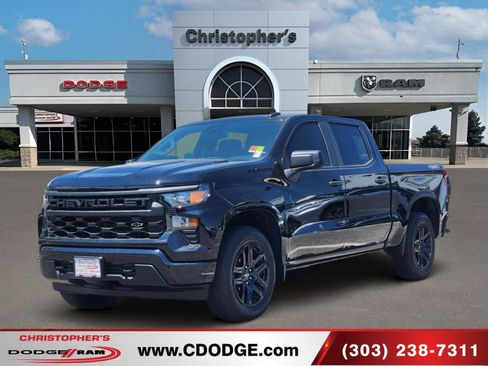Used 2026 Chevrolet Silverado 1500 Custom w/ LPO, Dark Essentials Package AWD/4WD image 7