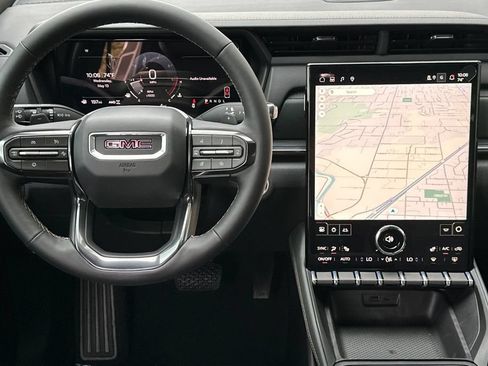 New 2026 GMC Terrain AT4 AWD/4WD image 14