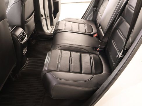 Used 2019 Honda CR-V Touring image 13