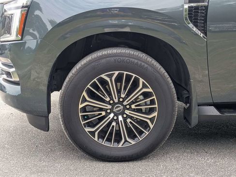Used 2025 Nissan Armada SL w/ Captain's Chari Seat Package AWD/4WD image 11