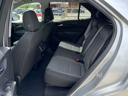 Used 2022 Chevrolet Equinox LT image 18