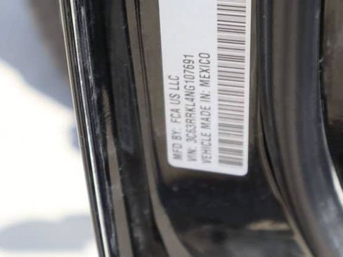 Used 2022 RAM 3500 Limited AWD/4WD image 29