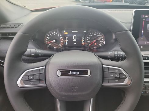 New 2026 Jeep Compass Latitude AWD/4WD image 29