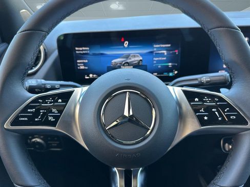 Used 2026 Mercedes-Benz GLA 250 image 14