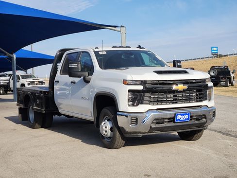 New 2025 Chevrolet Silverado 3500 W/T w/ WT Convenience Package image 2