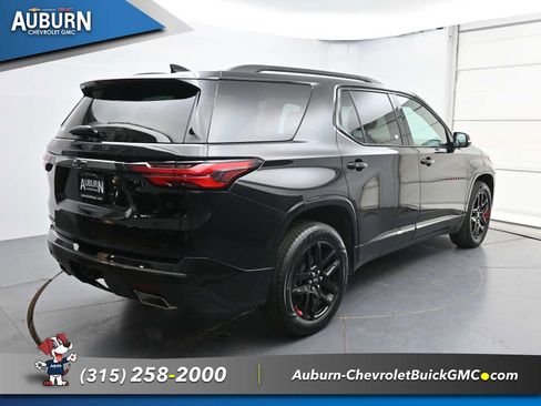 Used 2023 Chevrolet Traverse Premier w/ Redline Edition AWD/4WD image 16
