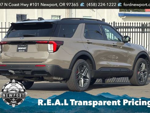 New 2026 Ford Explorer ST-Line w/ ST-Line Street Pack AWD/4WD image 3