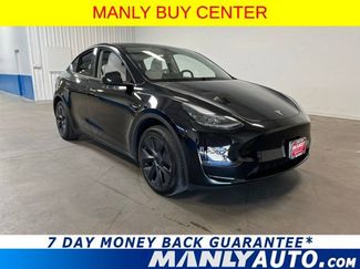 Used 2025 Tesla Model Y Long Range RWD video 1