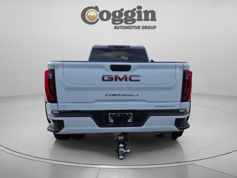Used 2024 GMC Sierra 3500 Denali w/ Denali Reserve Package image 5