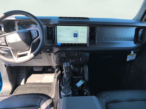 New 2025 Ford Bronco Badlands w/ Sasquatch Package image 11