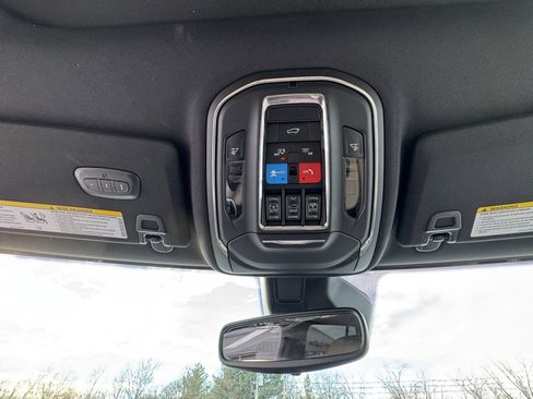 Used 2024 Jeep Grand Cherokee Limited w/ Trailer Tow Package image 30