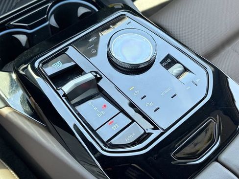 Used 2024 BMW i5 M60 w/ Premium Package AWD/4WD image 31