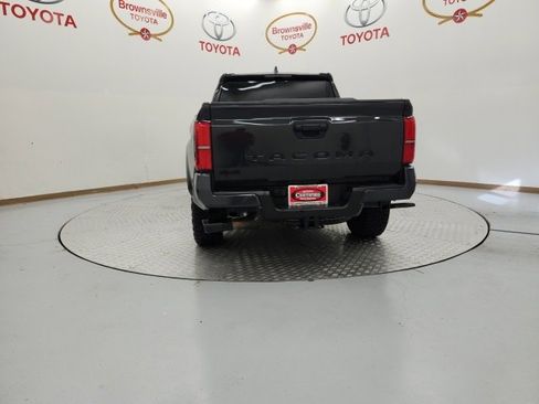 Certified 2025 Toyota Tacoma TRD Sport image 7