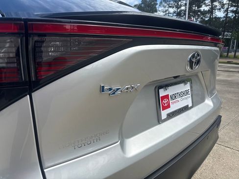 Used 2024 Toyota bZ4X XLE image 10