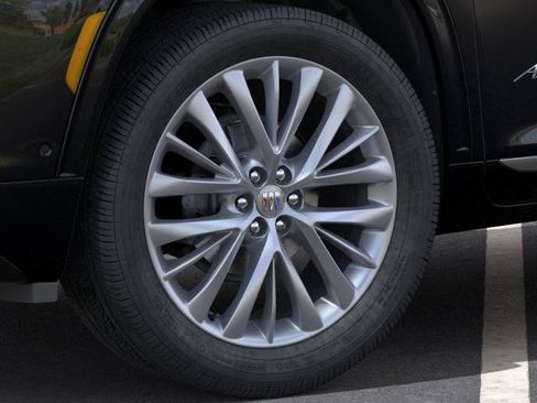New 2026 Buick Enclave Avenir w/ Super Cruise Package FWD image 9