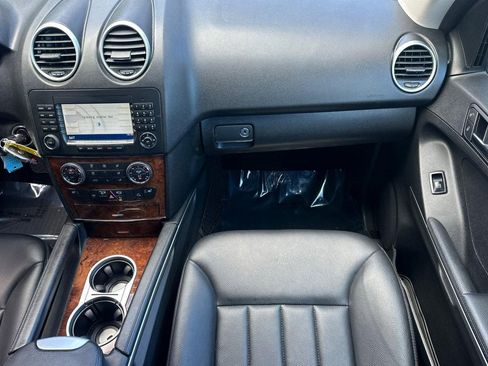 Used 2008 Mercedes-Benz ML 550 4MATIC image 30