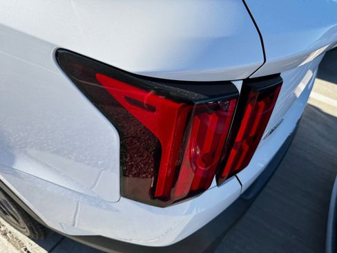 Used 2022 Kia Sorento SX Prestige image 7