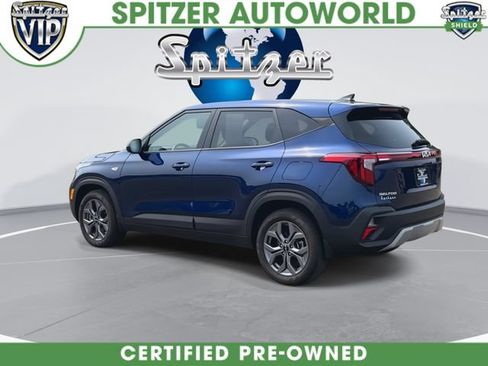 Used 2025 Kia Seltos LX AWD/4WD image 7