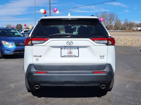 Used 2023 Toyota RAV4 XLE image 8