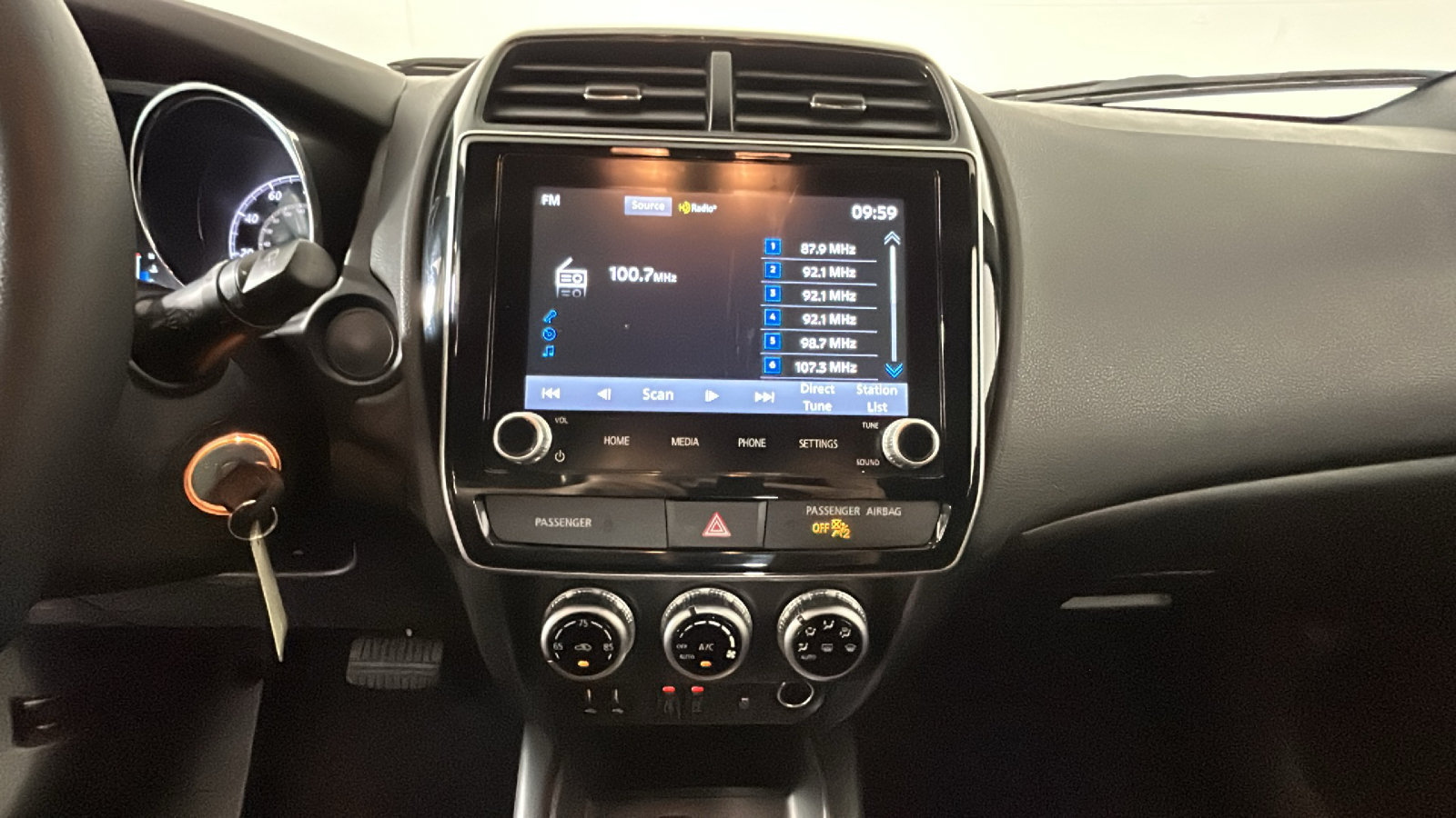 Used 2024 Mitsubishi Outlander Sport AWD image 25
